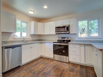 5731 Colver Rd Finals (13 of 56)