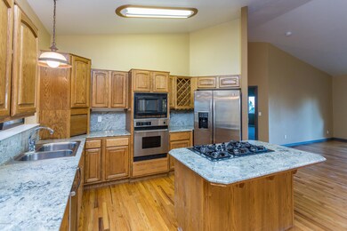 006_Kitchen