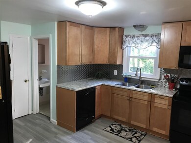 52 Boulder Dr unit 7, Londonderry, NH 03053 - photo 2