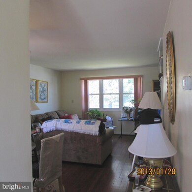 636 Maury Ave, Oxon Hill, MD 20745 - photo 5