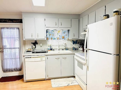 67 Hillcrest Ln, Leesburg, FL 34748 - photo 2