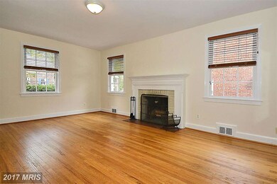 4516 Chase Ave, Bethesda, MD 20814 - photo 5