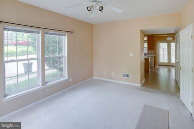 12511 Selkirk Cir, Bristow, VA 20136 - photo 5