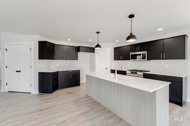 5424 Castleton Ave, Nampa, ID 83686 - photo 4