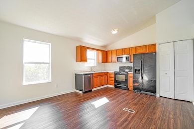 5708 Canal Bridge Dr, Canal Winchester, OH 43110 - photo 5