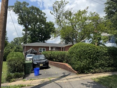 210 W 7th Ave, Roselle, NJ 07203 - photo 2