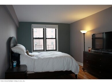 05-Bedroom