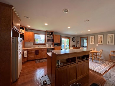 Kitchen Island