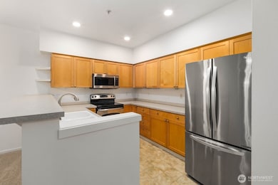 15026 40th Ave W unit 13-302, Lynnwood, WA 98087 - photo 4