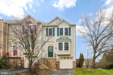 7902 Brightmeadow Ct, Ellicott City, MD 21043 - photo 2