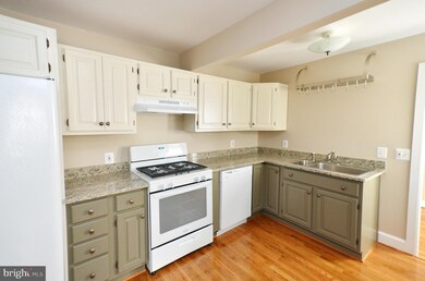 200 N 31st St, Purcellville, VA 20132 - photo 2
