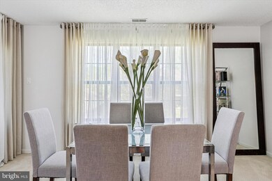 8 Hopkinson Ct, Chesterbrook, PA 19087 - photo 5