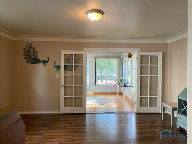 2744 Trimble Rd, Toledo, OH 43613 - photo 3