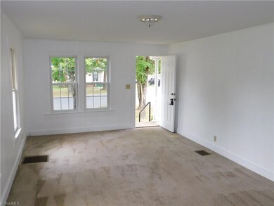 938 Lee St, Asheboro, NC 27203 - photo 3