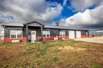 714 Indiana Rd, Princeton, KS 66078 - photo 5