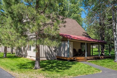 Circle 4 Cabin Rd 11 Sunriver-print-003-