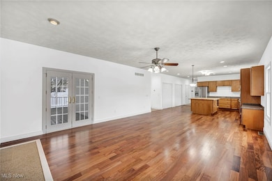 213 Canfield Dr, Chardon, OH 44024 - photo 7