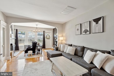 1519 Powell St, Norristown, PA 19401 - photo 5