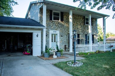 2704 W Yorkshire Dr, Muncie, IN 47304 - photo 2