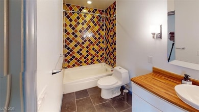 1518 Golden Arrow Dr, Las Vegas, NV 89169 - photo 7