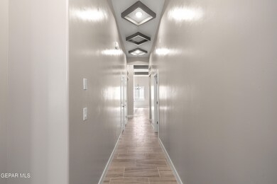 1180 Summer Rain St, Horizon City, TX 79928 - photo 4