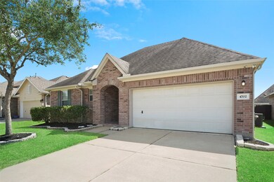 4702 High Creek Ct, Alvin, TX 77511 - photo 4