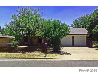 1105 W Lincoln Ave, Copperas Cove, TX 76522 - photo 2