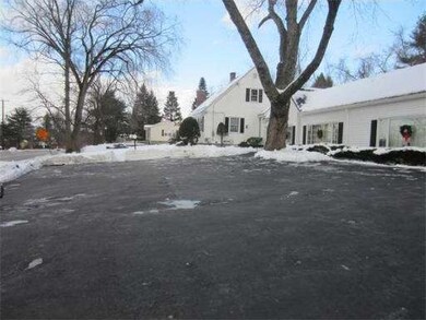 137 W Main St, Northborough, MA 01532 - photo 5