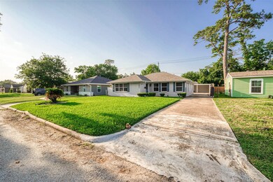 3851 Arbor St, Houston, TX 77004 - photo 6