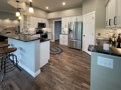 1513 Alexander Rd NE, Rochester, MN 55906 - photo 5