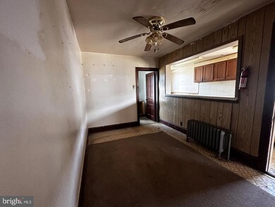 39 N Penrose St, Quakertown, PA 18951 - photo 6