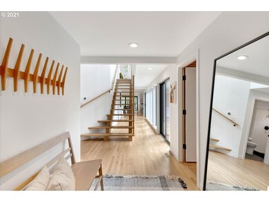 Entrance/Foyer