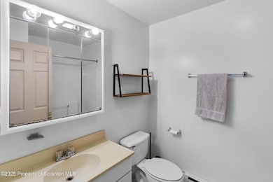 39-web-or-mls-1335LakeRd-Unit3--08