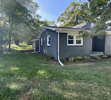 624 Madison St, Manchester, TN 37355 - photo 2