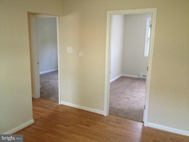 520 Cedarleaf Ave, Capitol Heights, MD 20743 - photo 3