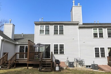 213 Bridle Cross Rd unit 213, Fitchburg, MA 01420 - photo 4