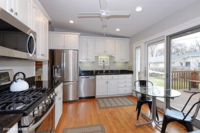 445 Elm St, Glenview, IL 60025 - photo 3