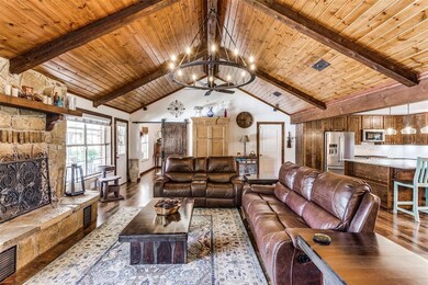 112 Jamar Dr, Weatherford, TX 76088 - photo 4