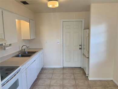 unlisted-address, Pinellas Park, FL 33781 - photo 5