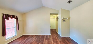 71 Green Oak Cir, Nash, TX 75569 - photo 5