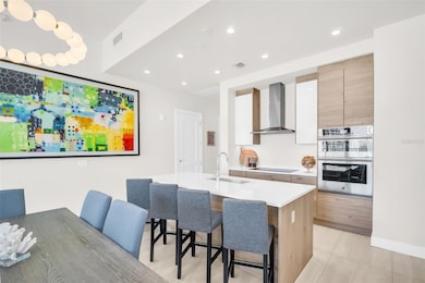 Saltaire unit 706, St. Petersburg, FL 33701 - photo 3