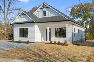 2009 Ivy St, Chattanooga, TN 37404 - photo 2