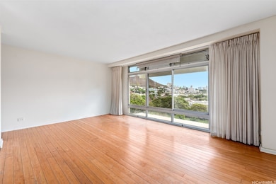 Queen Emma Gardens unit 947, Honolulu, HI 96817 - photo 5