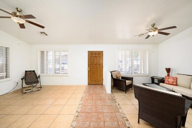848W15thAve-5