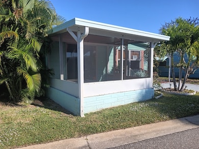 704 Amelia Ln, Melbourne, FL 32951 - photo 7