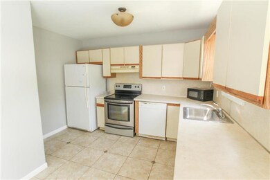 1622 E 9th St, Bethlehem, PA 18015 - photo 5