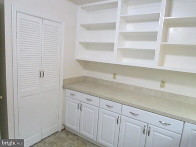 1763 Powder Horn Terrace, Woodbridge, VA 22191 - photo 7