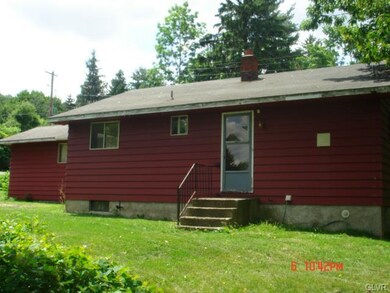 4943 Kings Hwy N, Emmaus, PA 18049 - photo 2