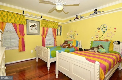 5904 Clear Ridge Rd, Elkridge, MD 21075 - photo 3