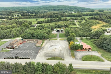 6431 York Rd, New Oxford, PA 17350 - photo 2